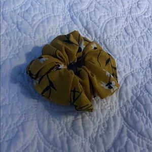 Flower print with yellow-ish background scrunchie